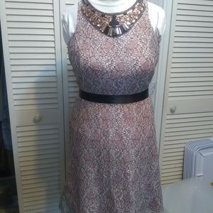 Size 14w lace dress